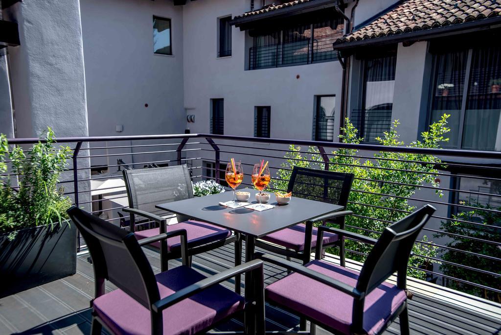 Uve Rooms & Wine Bar La Morra Exterior photo